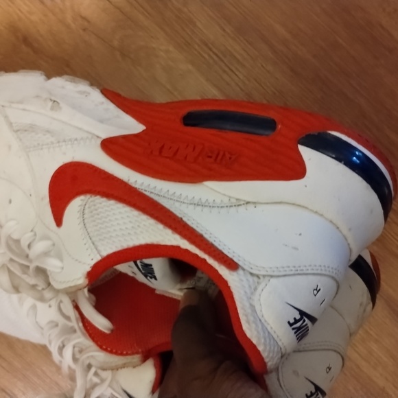 Shoes - Picture 2 of 3